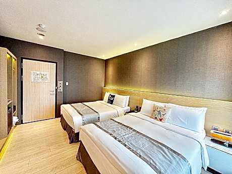 Run of House for 2 People - Check-In After 7:00 PM