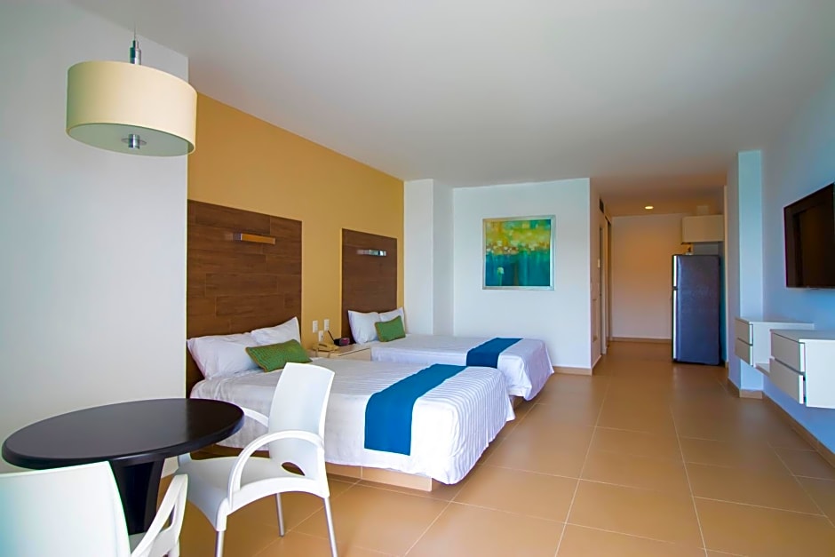 Pacific Palace Beach Tower Hotel