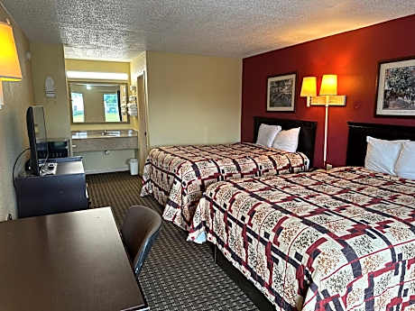 Double Room with Two Double Beds - Smoking