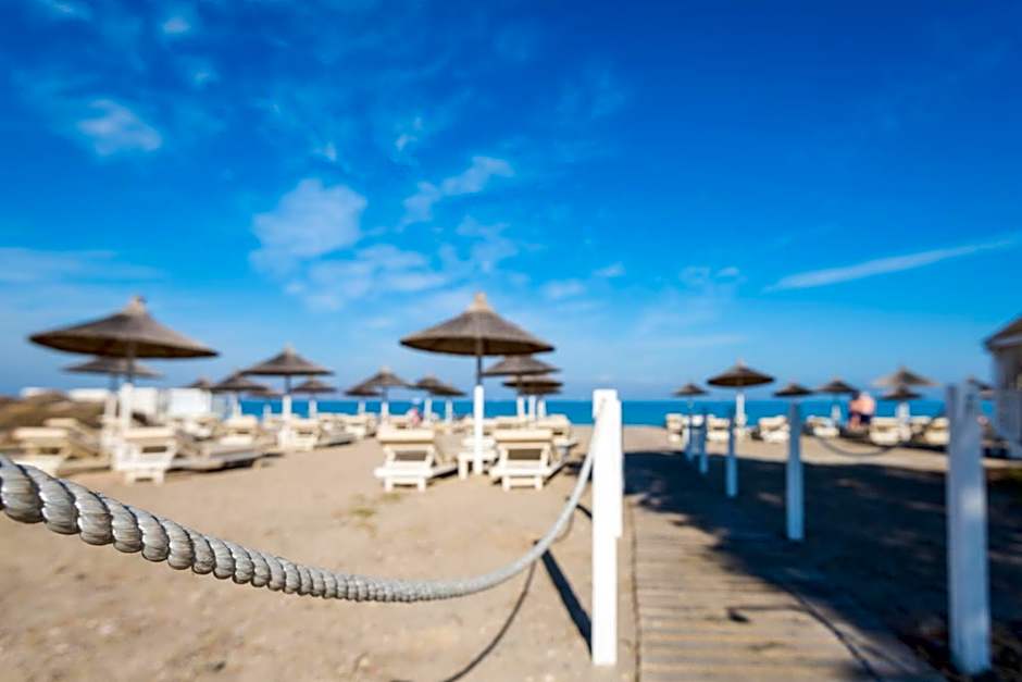 Diamond Deluxe Hotel - Adults Only