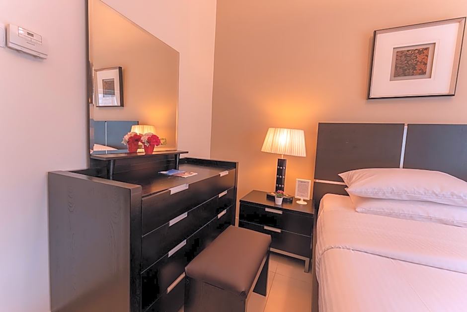 Gulf Oasis Hotel Apartments Fz LLC