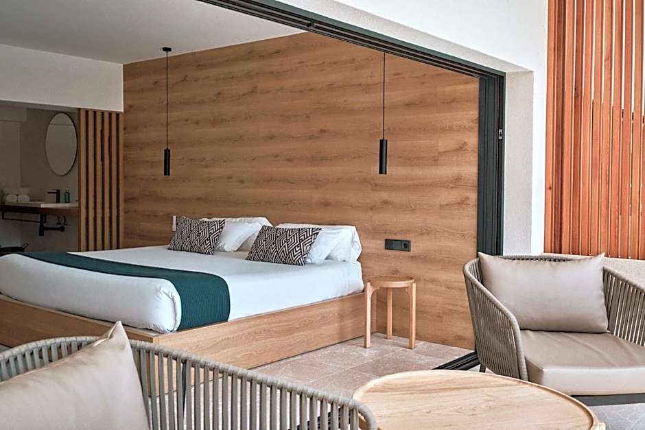 Las Gaviotas Suites Hotel & Spa