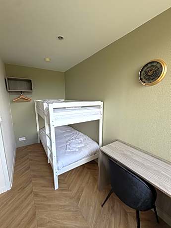 Classic Quadruple Room