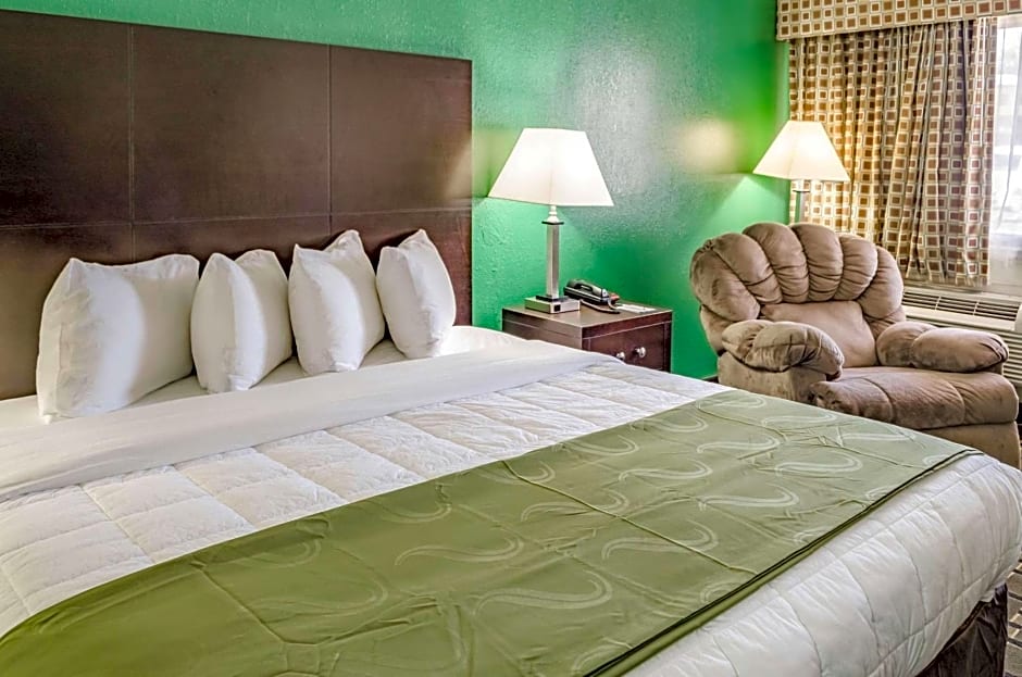 Quality Inn Charleston - West Ashley