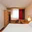 Ibis Esch Belval