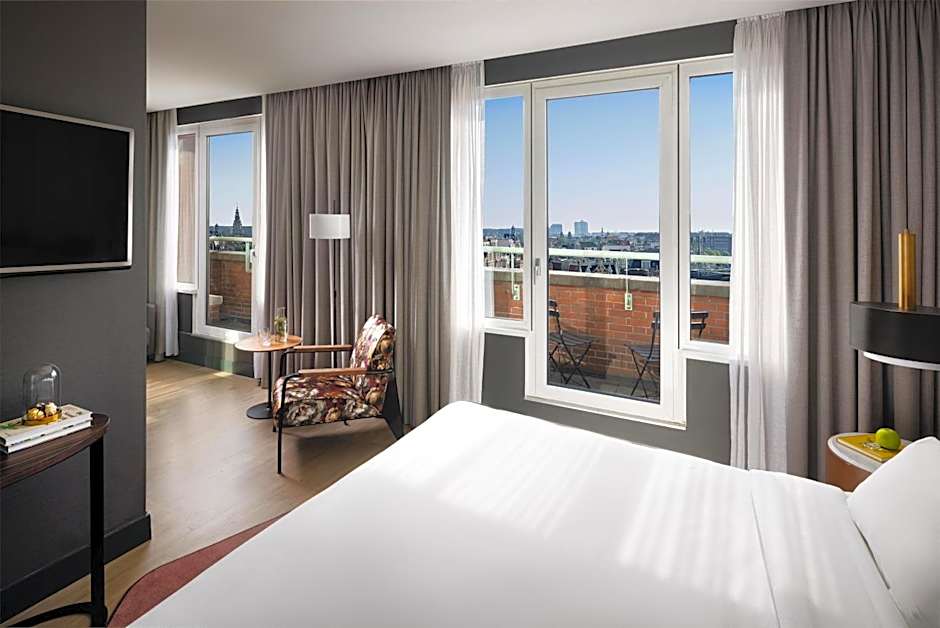 NH Collection Amsterdam Flower Market