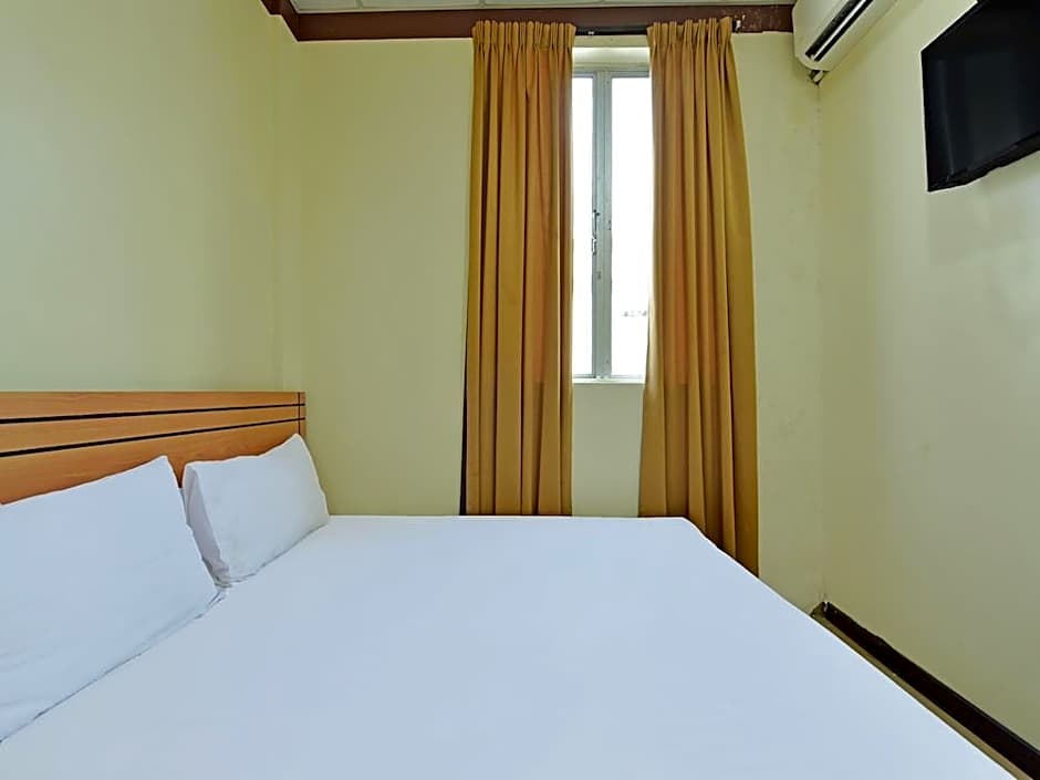 Hotel O Lucky Guesthouse