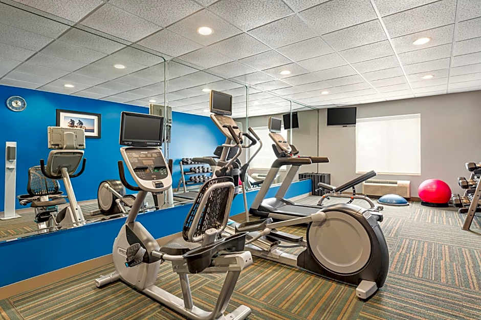 Holiday Inn Express Hotel & Suites Live Oak By IHG