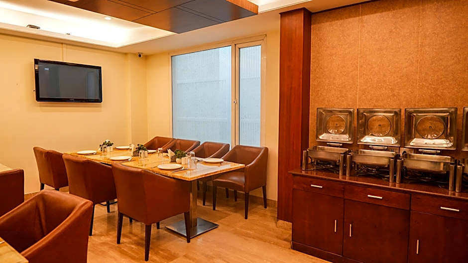 Alpina Hotels & Suites