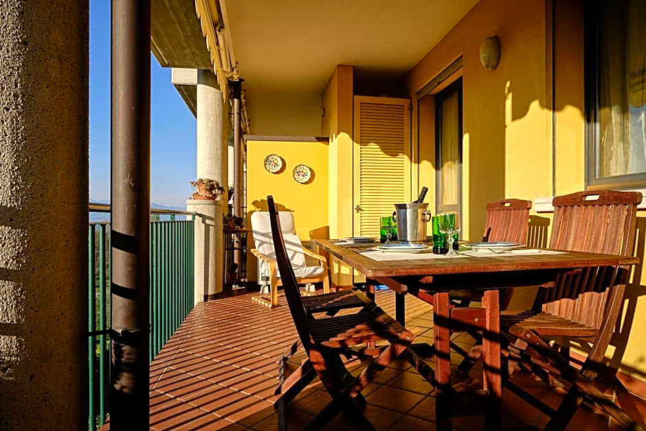 Sidonia apartment for three people in a residence with swimming pool.