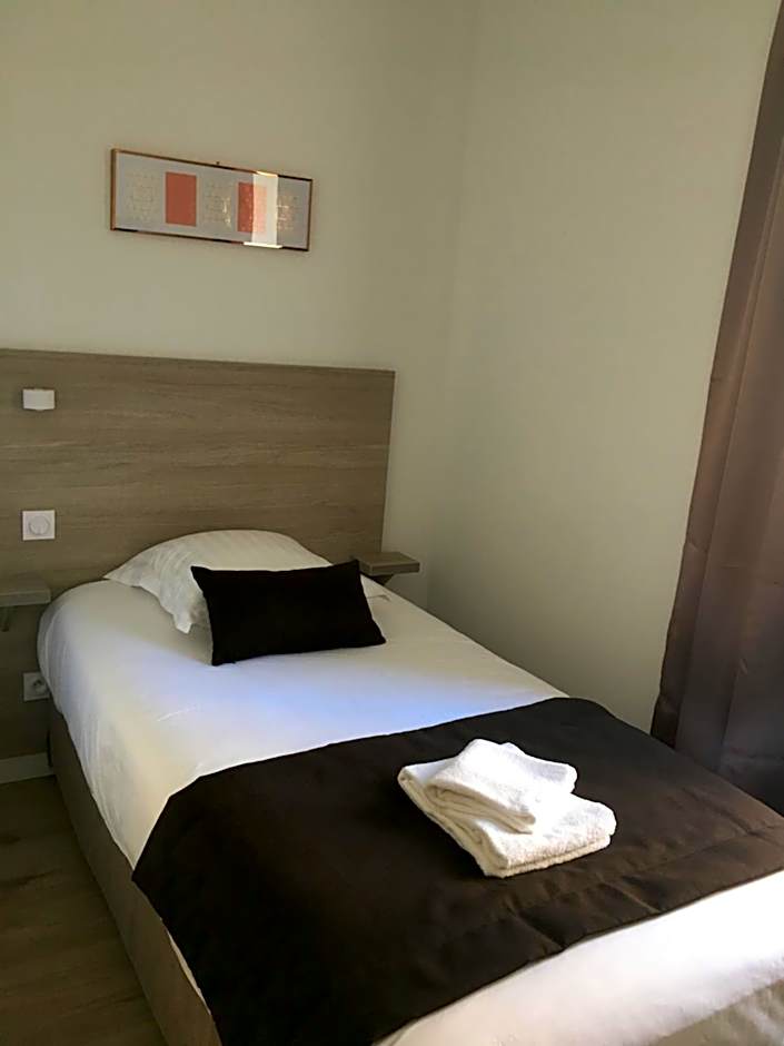Hôtel Le Biarritz - Vichy