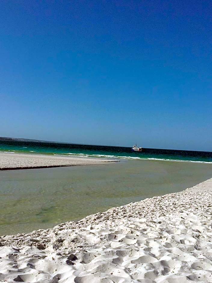 Georges Bay Apartments