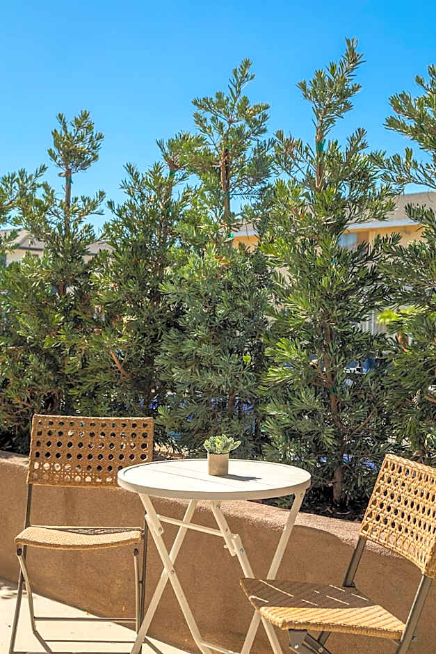California Inn