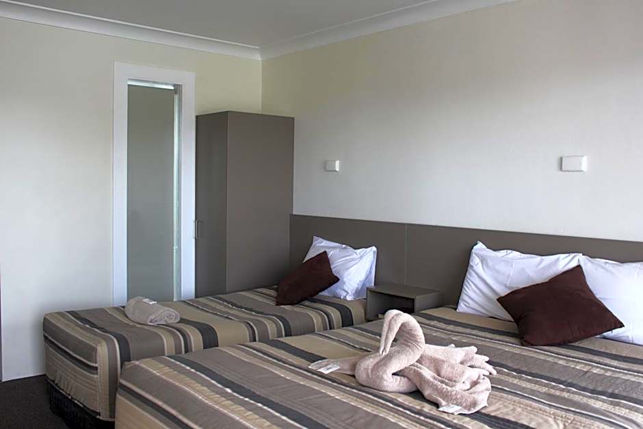 Centrepoint Motel