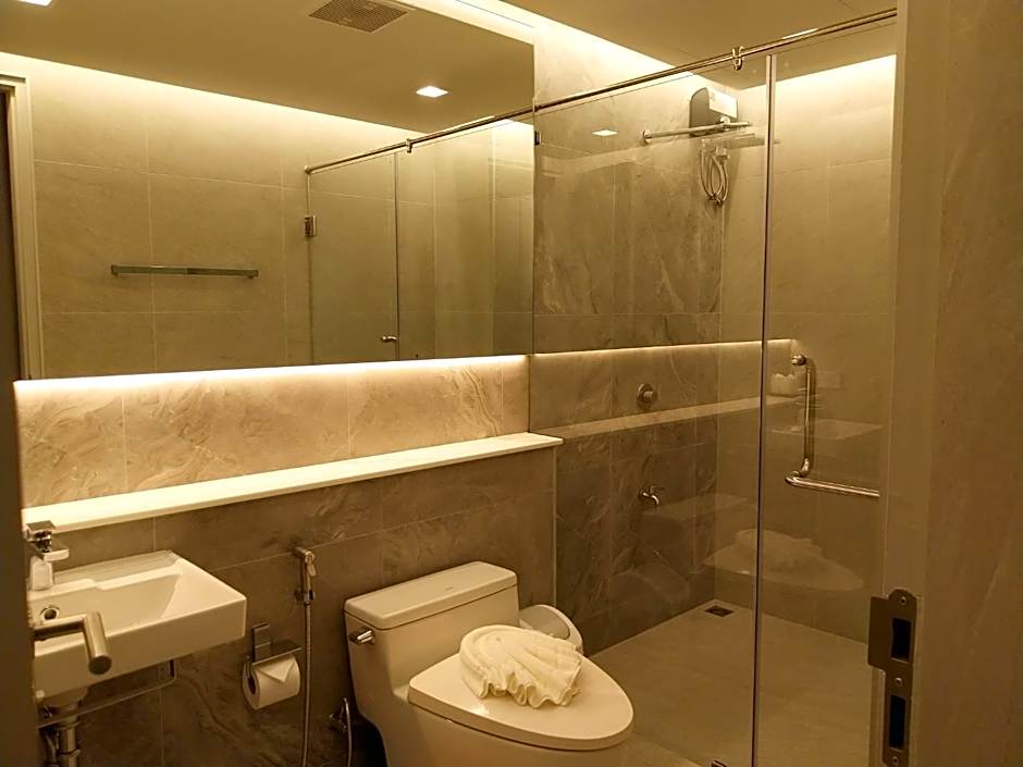 Kamala Regent Residence