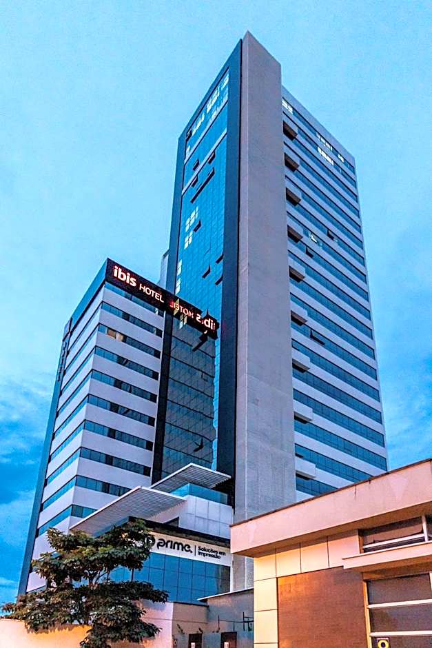 Ibis Palmas Avenida JK