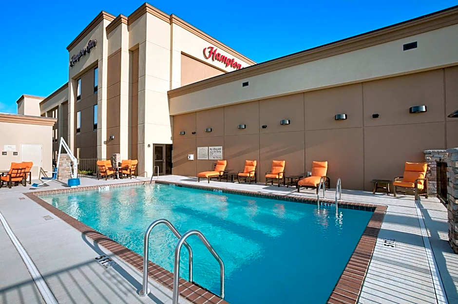 Hampton Inn By Hilton Magnolia