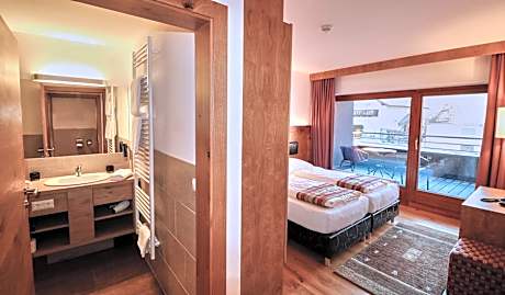 Family Suite with Balcony