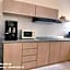 Sekinchan HighView Penthouse 15pax 5R5B 顶层公寓 看海 看稻田景