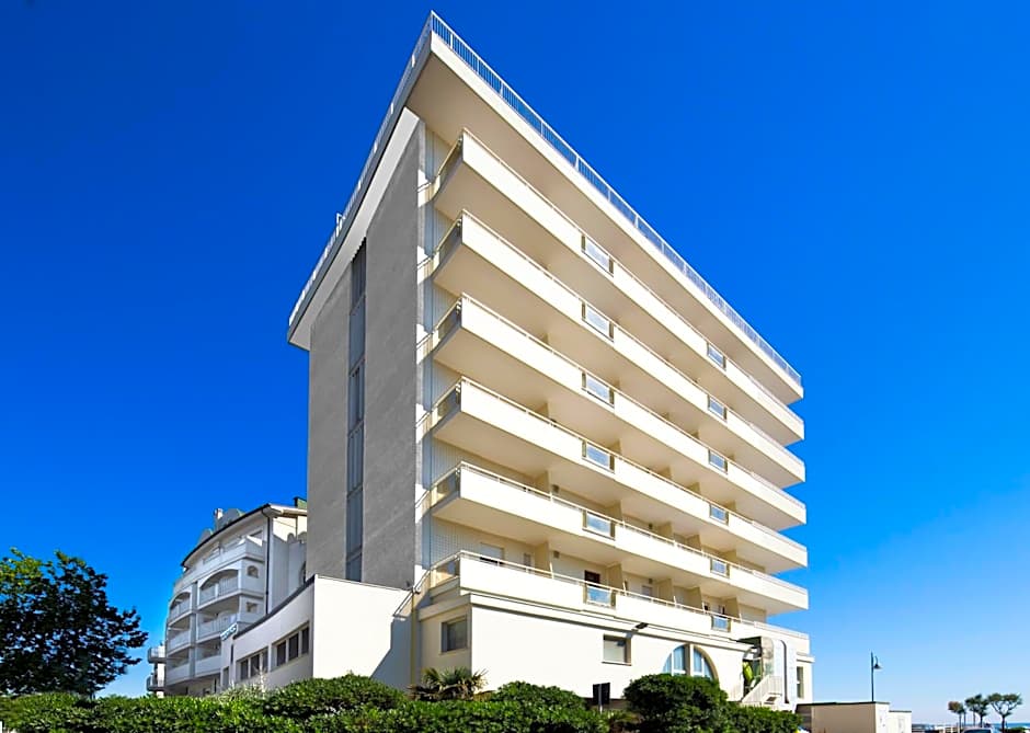 Yes Hotel Touring & SPA