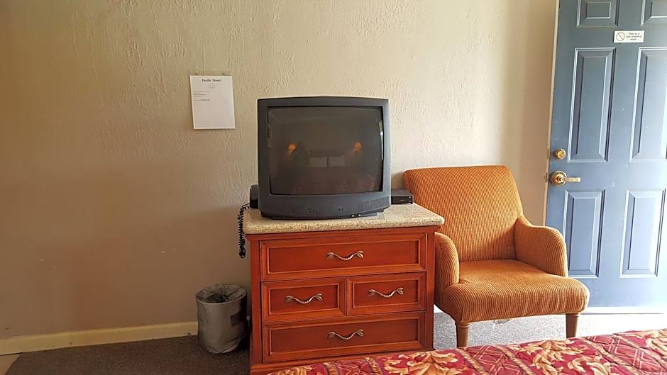 Pacific Motel