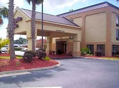 Hampton Inn Waycross
