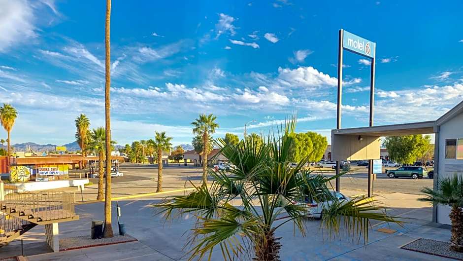 Motel 6-Blythe, CA - South