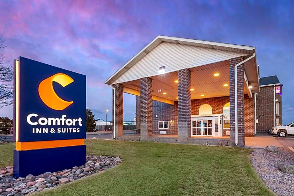 Comfort Inn & Suites Hays I-70