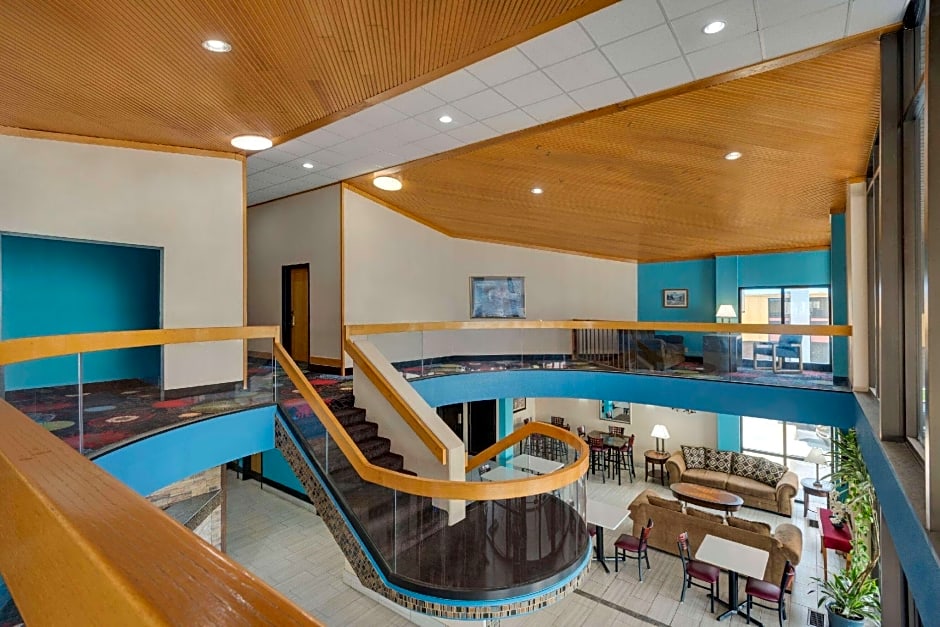 Baymont by Wyndham Muncie Near Ball State University