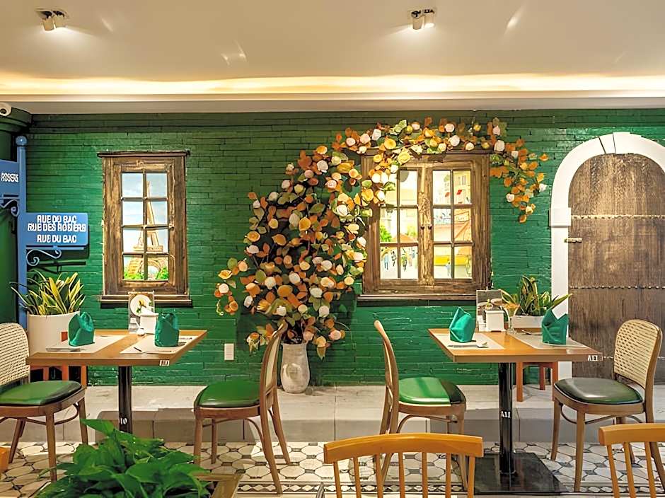 Thanh Lich Hue Hotel