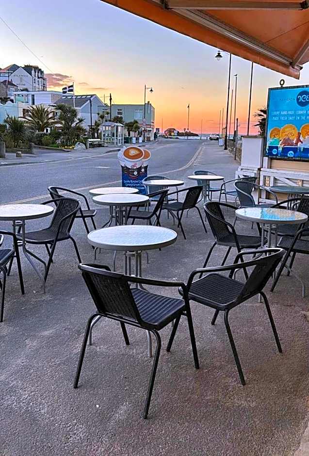 39 Perran View Your Home Away from Home in Cornwall