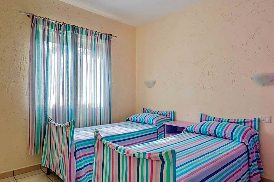 Residence a Golfo di Marinella a 450 mt dal mare