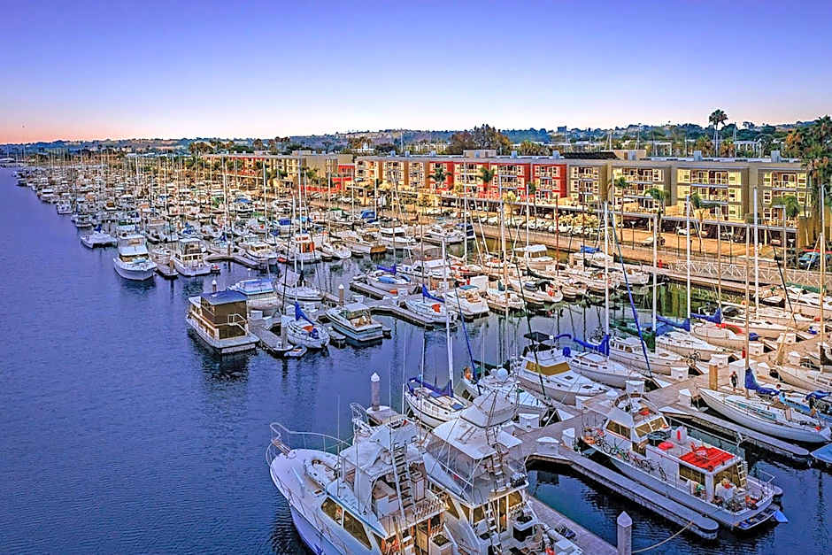 Courtyard By Marriott Marina Del Rey