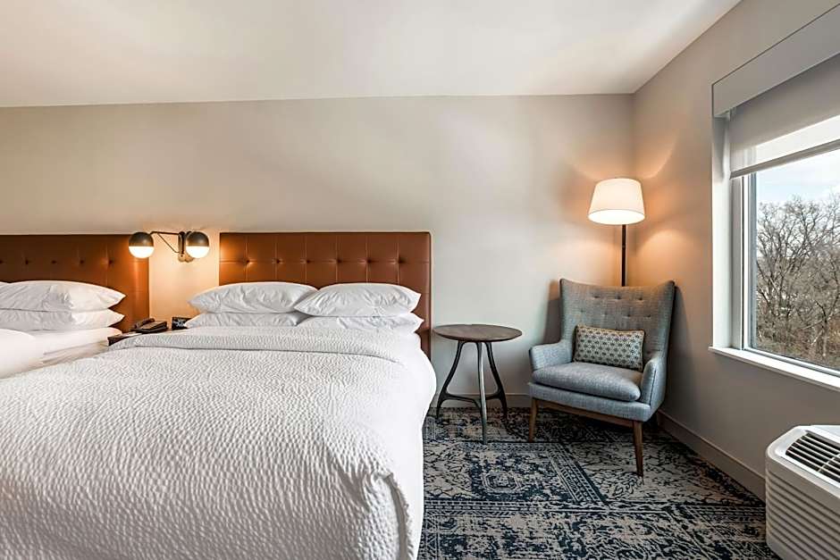 Four Points by Sheraton Elkhart