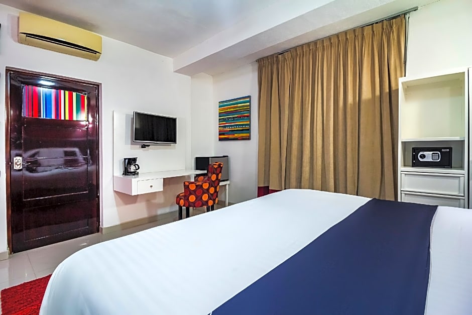 Capital O Hotel 522