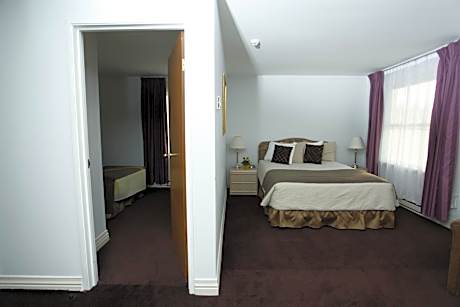 Superior Family Room