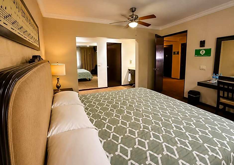 Hotel Clara Luna