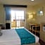 Howard Johnson by Wyndham Santa Cruz Beach Boardwalk