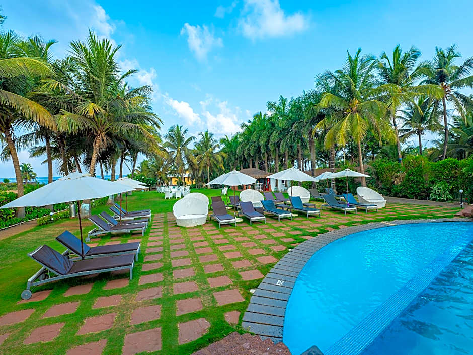 O Hotel Goa, Candolim Beach