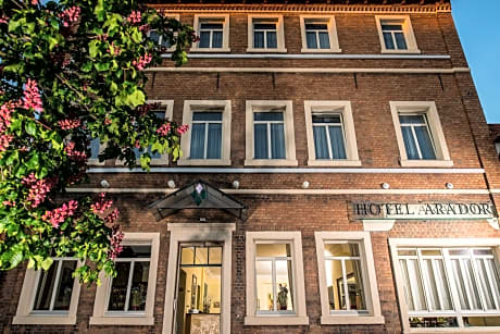 Hotel Arador