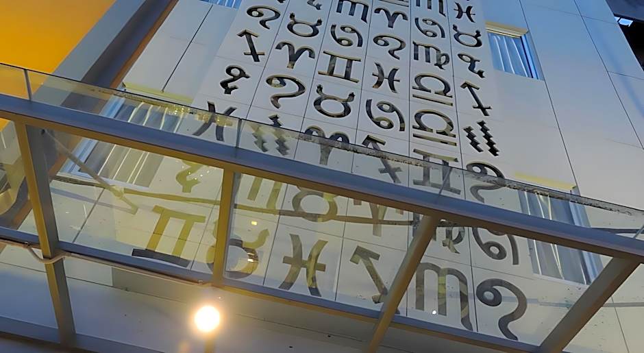 Zodiak At Kebon Jati Hotel