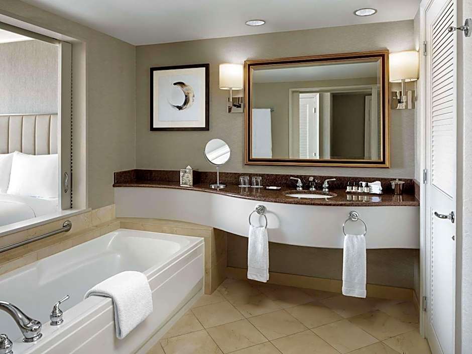 The Fairmont Vancouver Airport