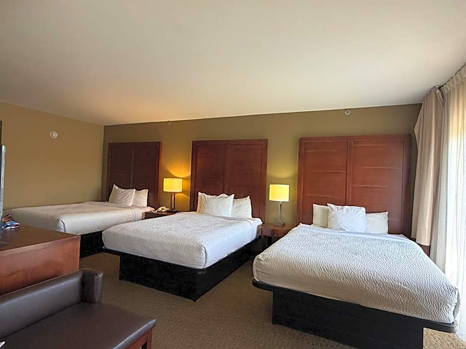 Vista Suites-Near Island Drive