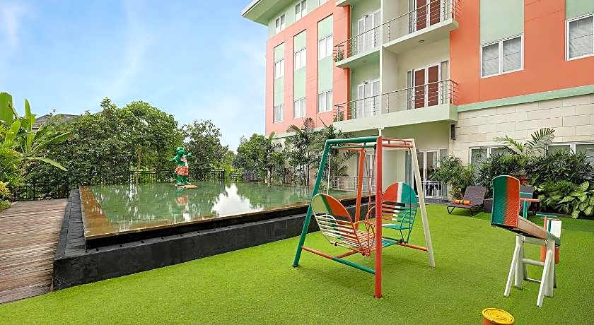 HARRIS Hotel & Residences Riverview Kuta, Bali