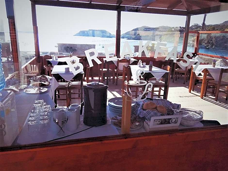 Thania Seaside Smotel - Adults Only