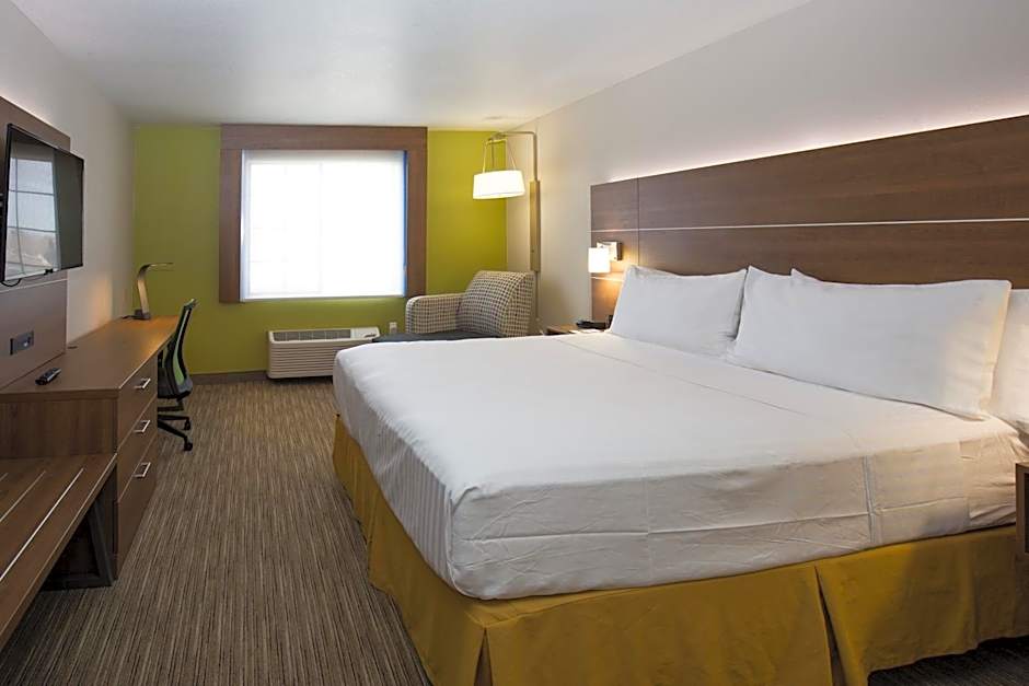 Holiday Inn Express Hotel & Suites Hesperia By IHG