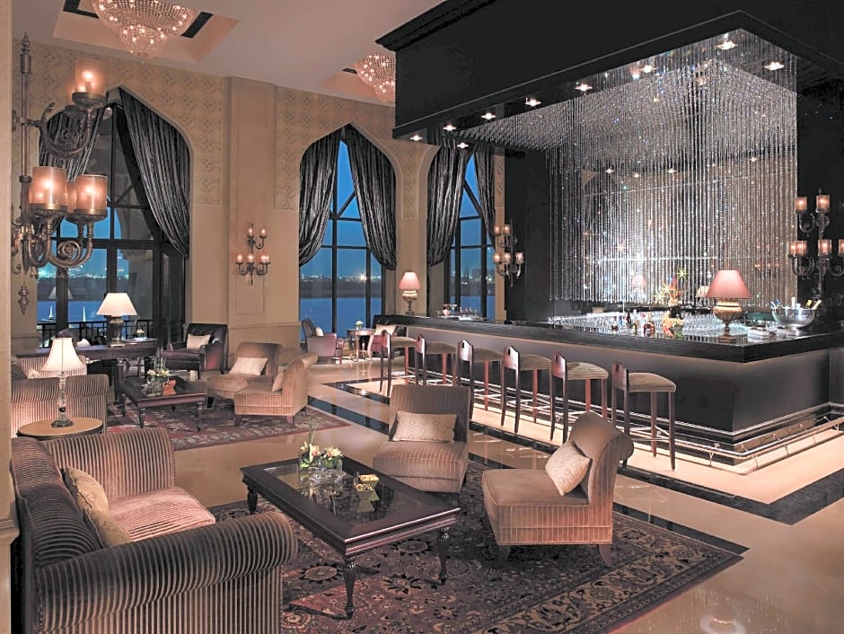 Shangri-La Hotel Apartments Qaryat Al Beri