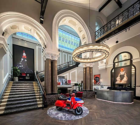 Radisson RED Hotel, Liverpool