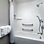 Holiday Inn Express & Suites Bridgeport By IHG