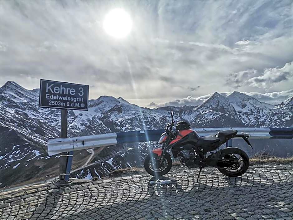 Hotel-Restaurant Bike&Snow Lederer